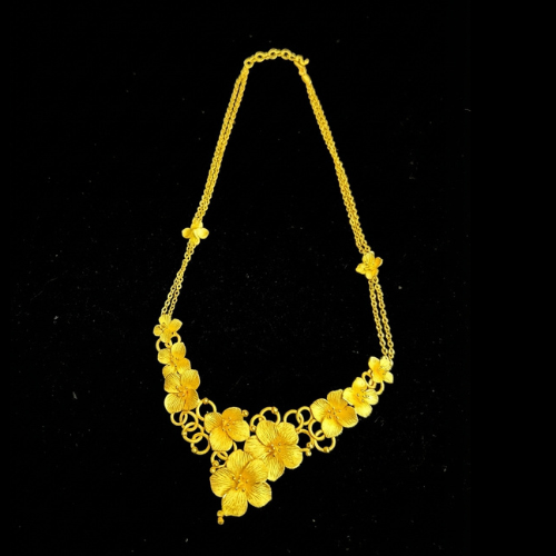 24k gold flower necklace purchased for $6,600